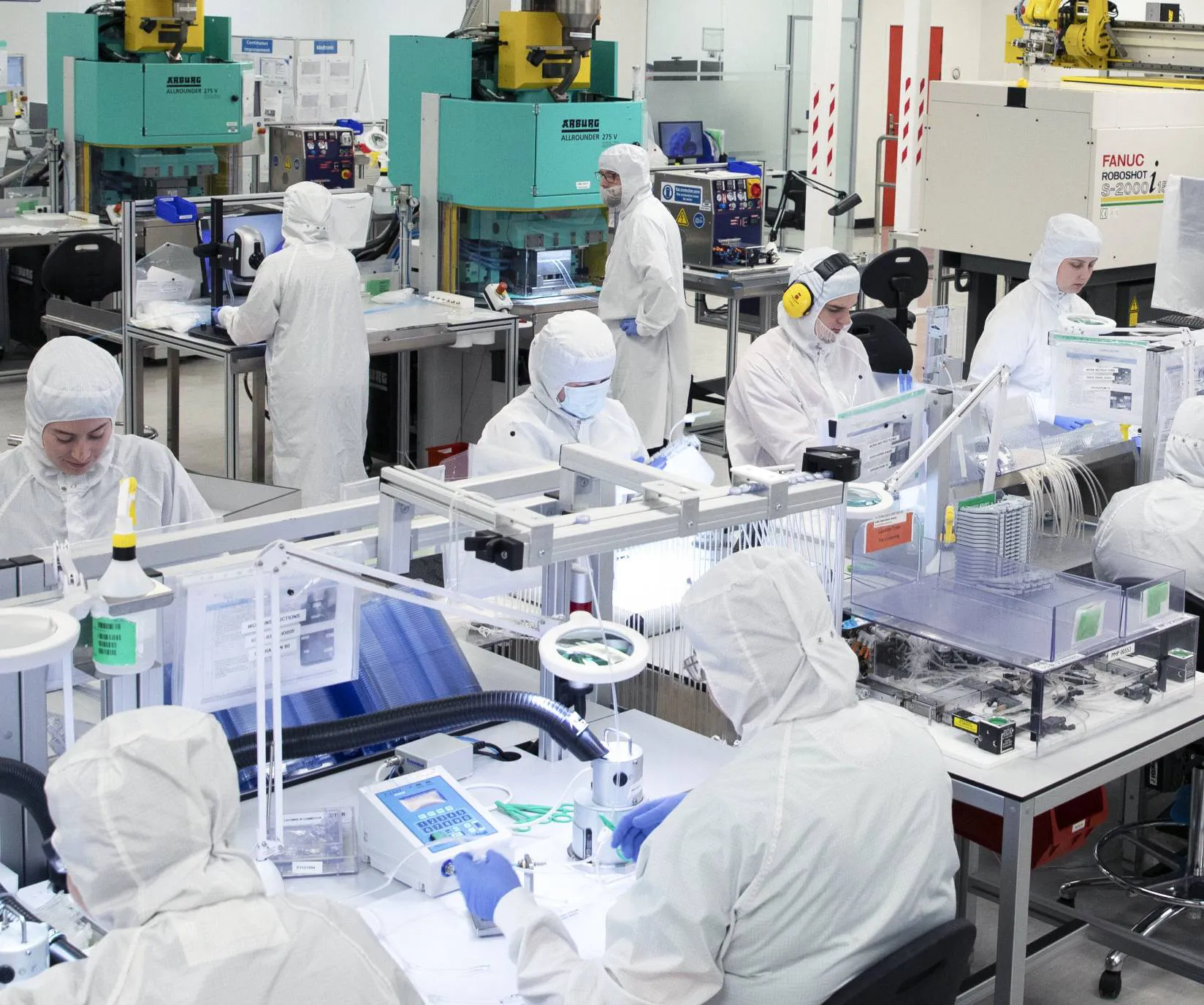 manufacturing assembly team