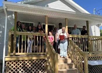 habitat for humanity smiling team