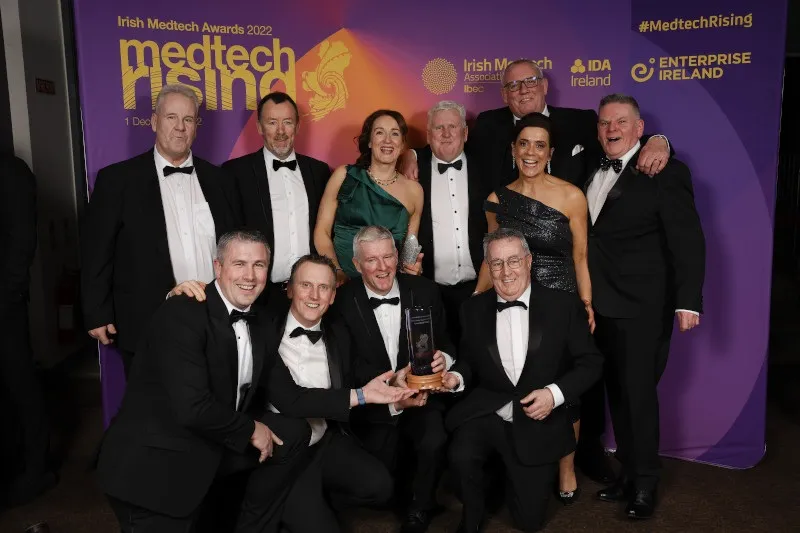 medtech rising 2022 award win featuring harmac team